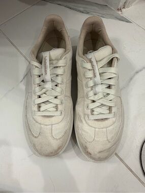 Women’s Lulu lemon  Off-White Canvas Low-Top Sneakers